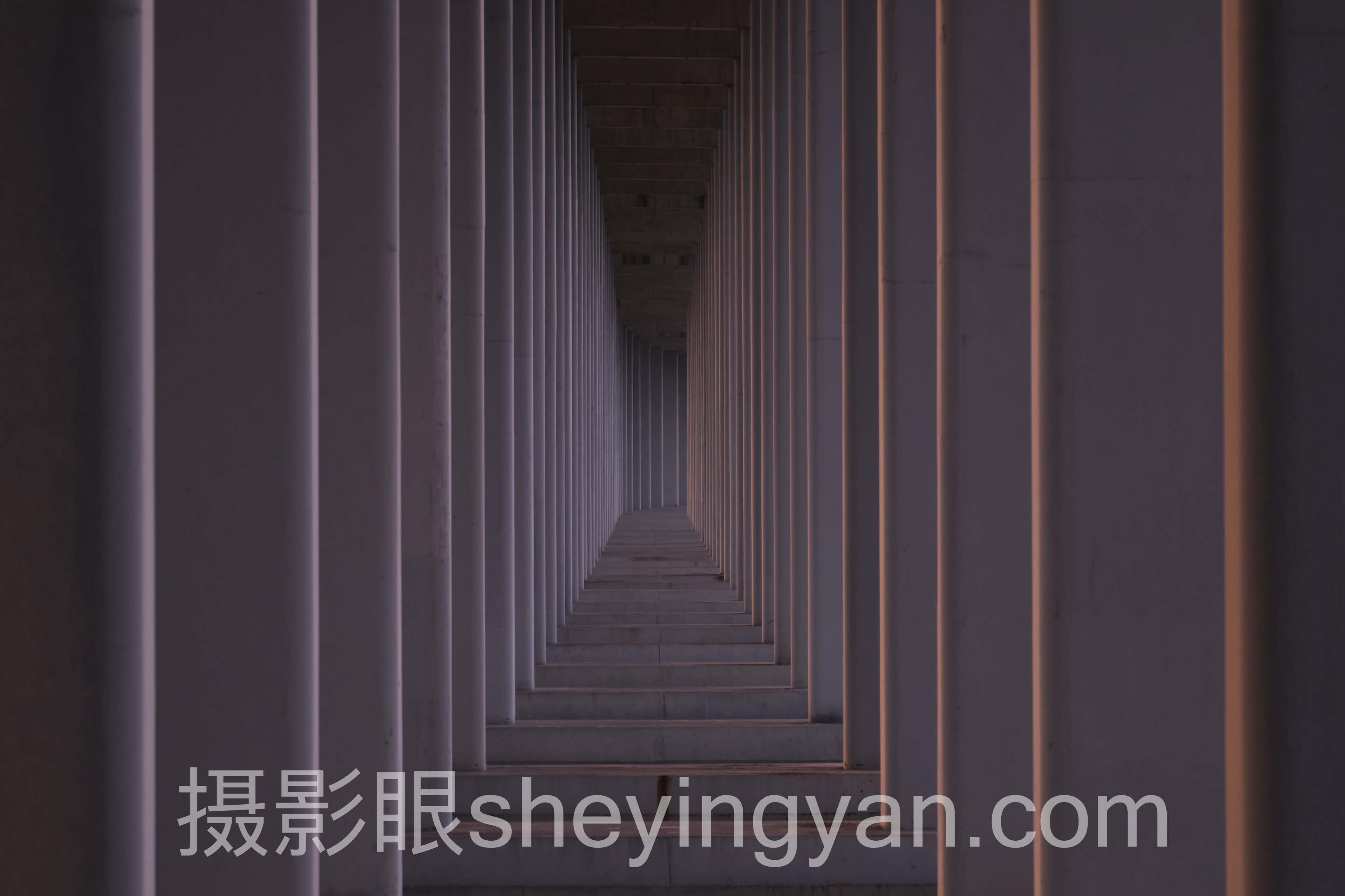 摄影眼与图虫深度评测：2大平台定位与修图内功的全面解析